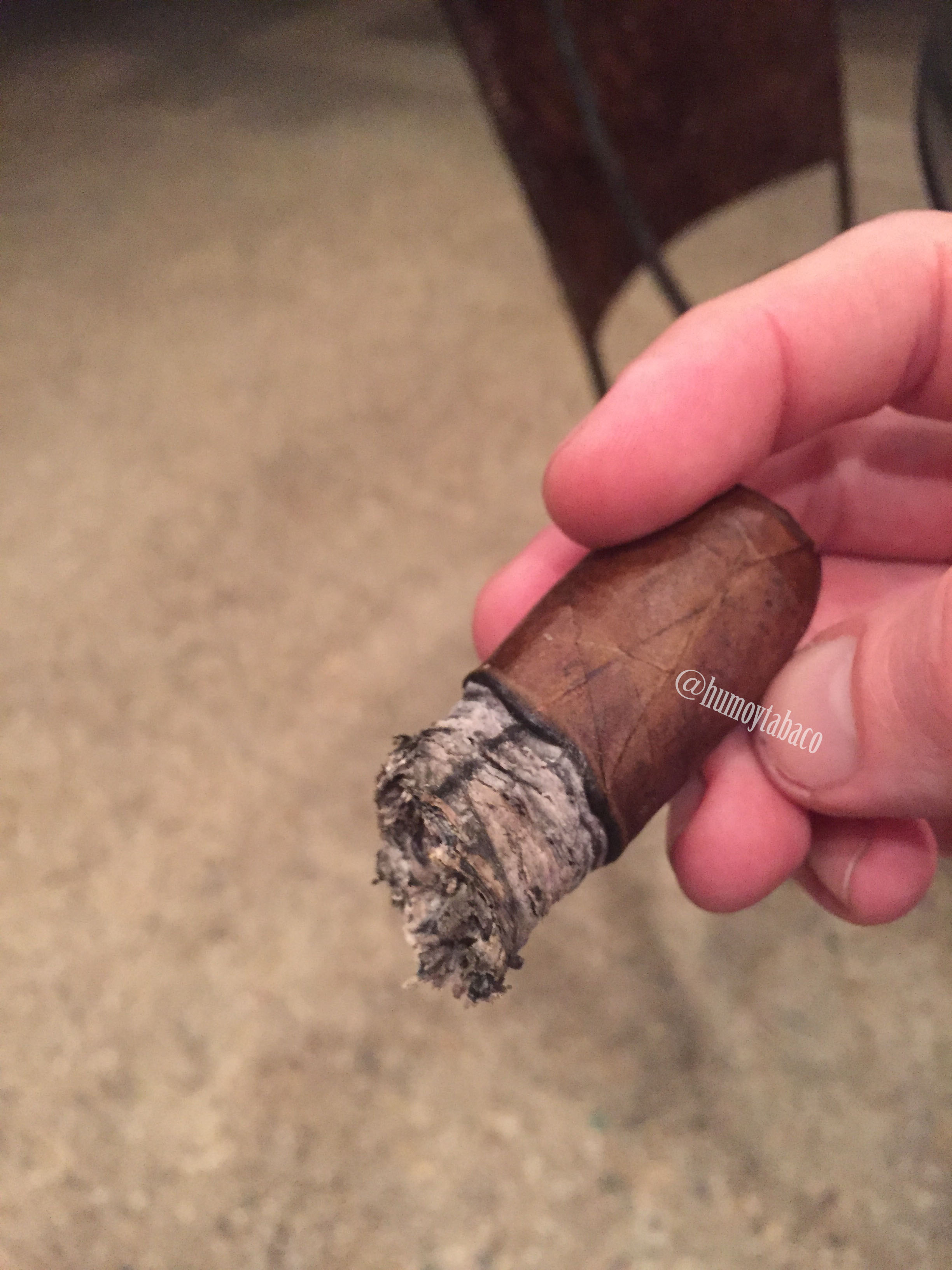 AJ_Fernandez_San_Lotano_Oval_08