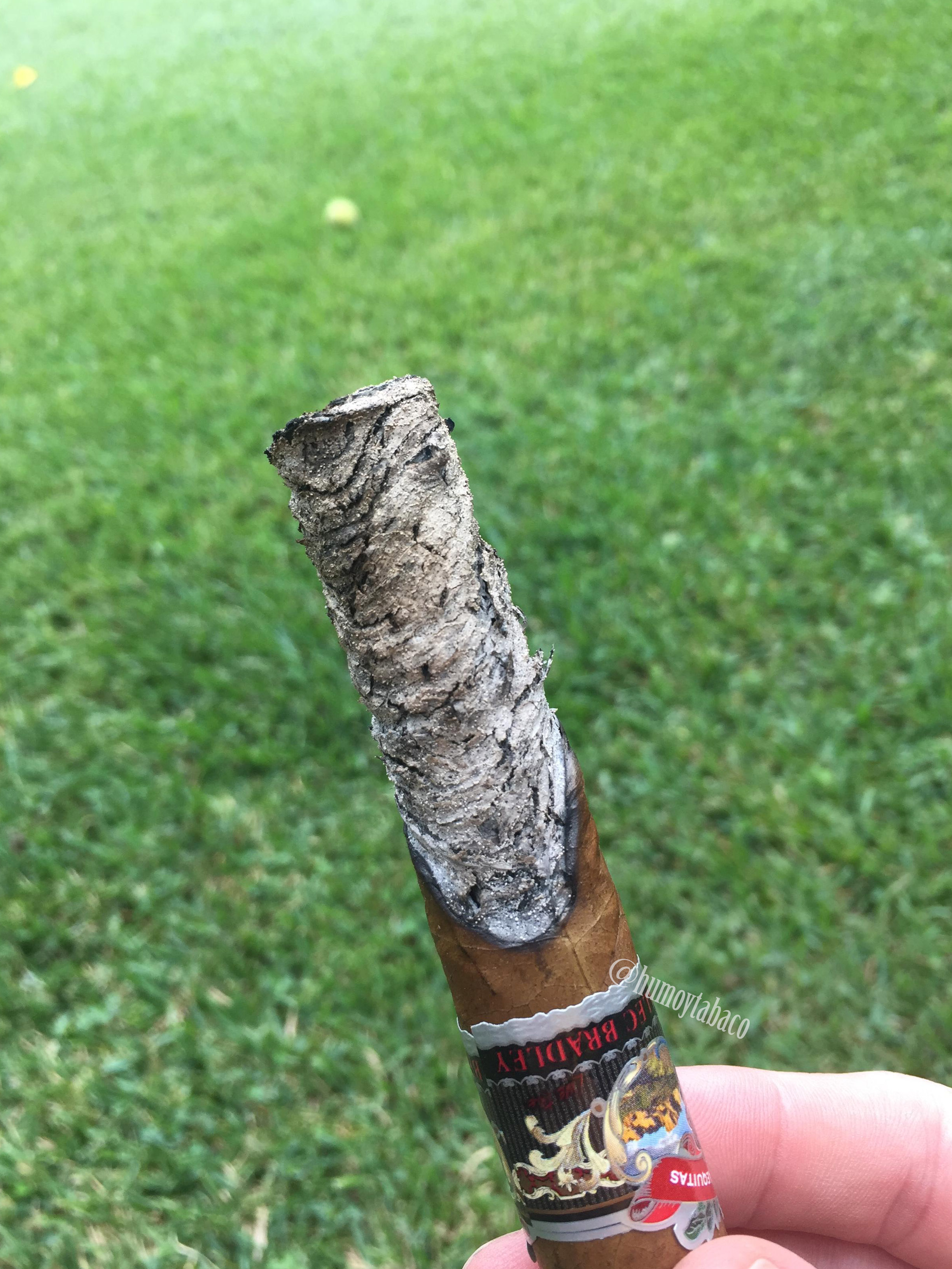 Alec Bradley - American Classic Blend 05