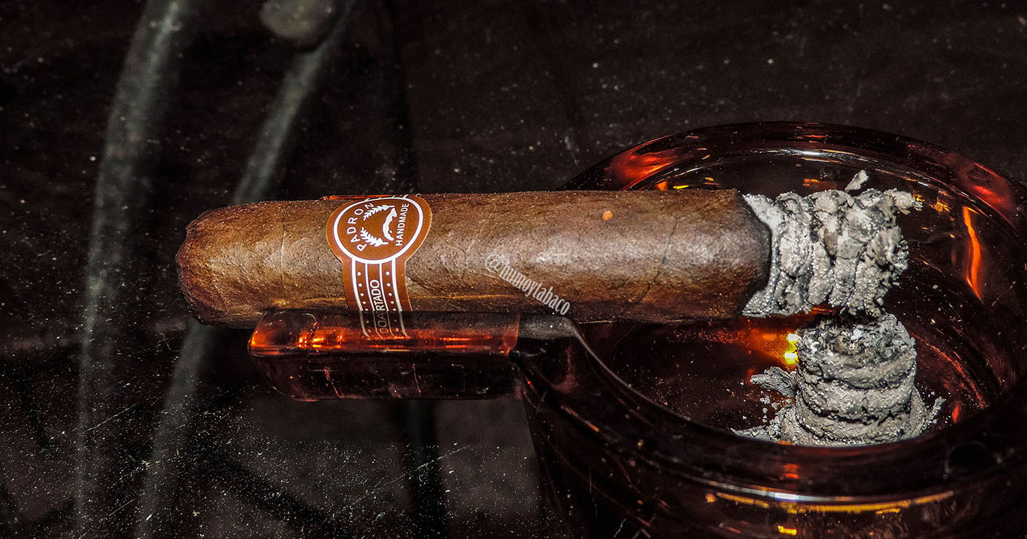 Padron - Series 3000 04