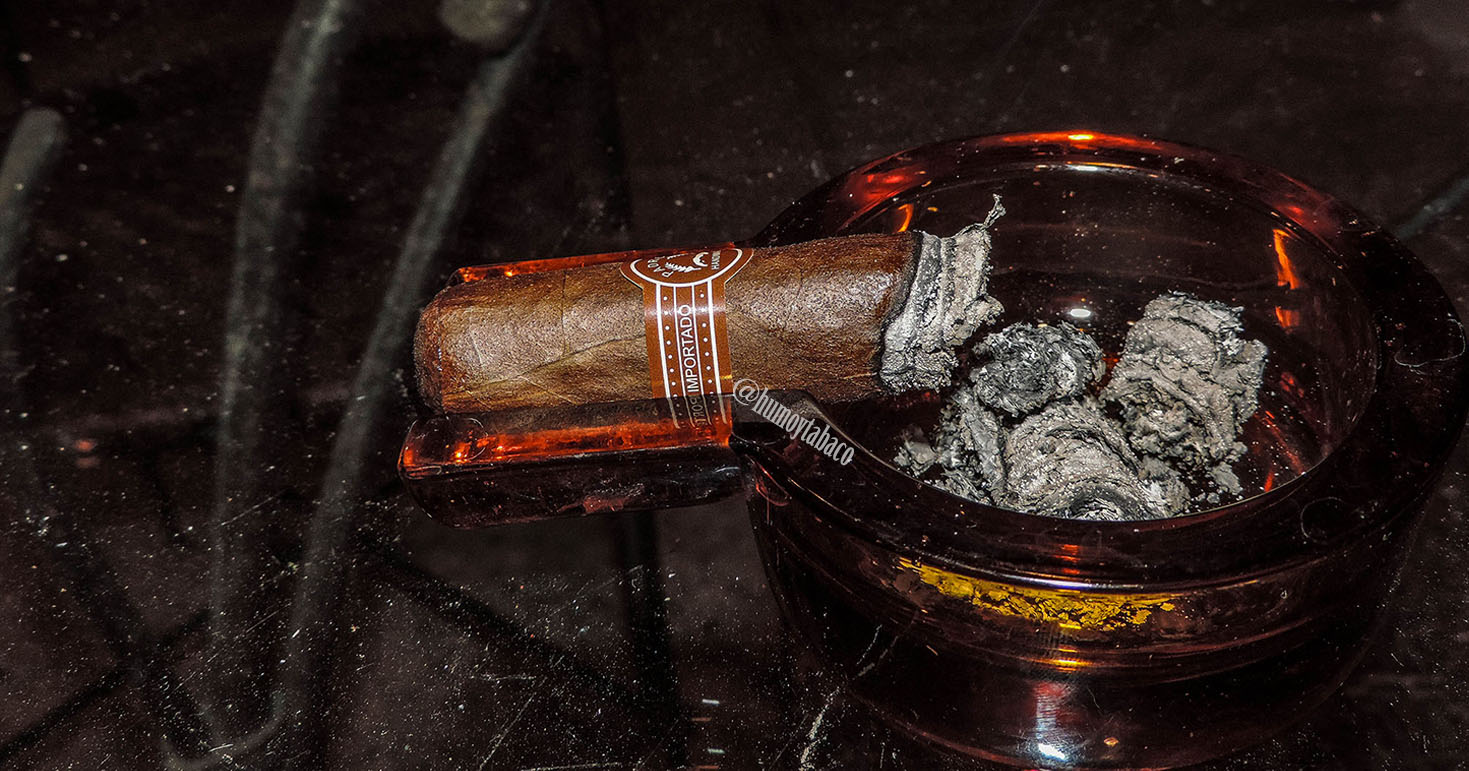 Padron - Series 3000 05