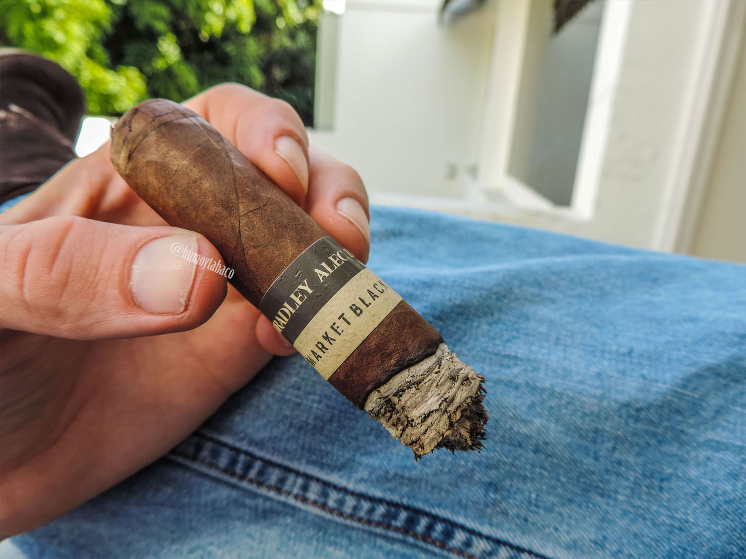 Alec Bradley - Black Market 05