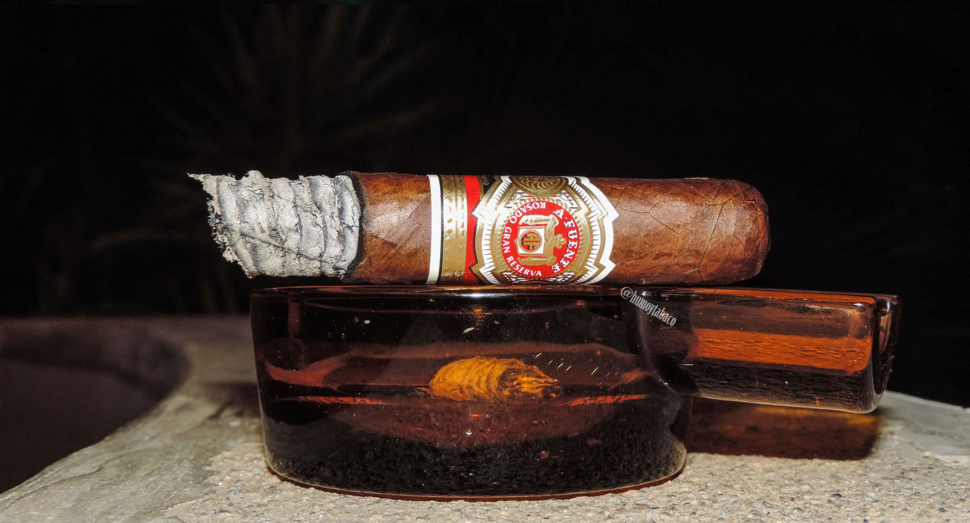 Arturo Fuente - Rosado 04
