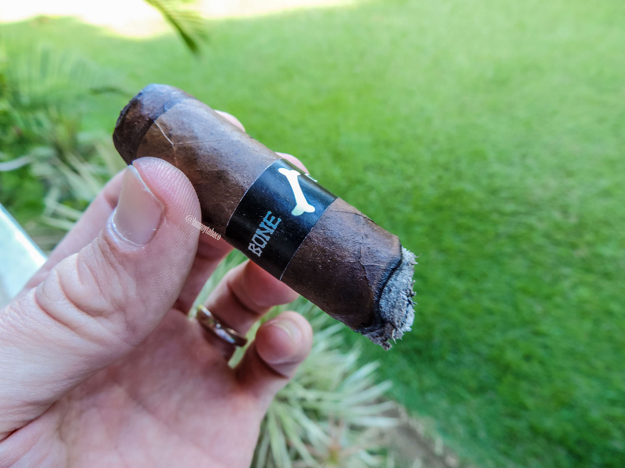 L'Atelier - Surrogates Bone Crusher 07