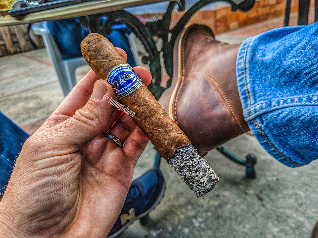 JC Newman - El Baton 03