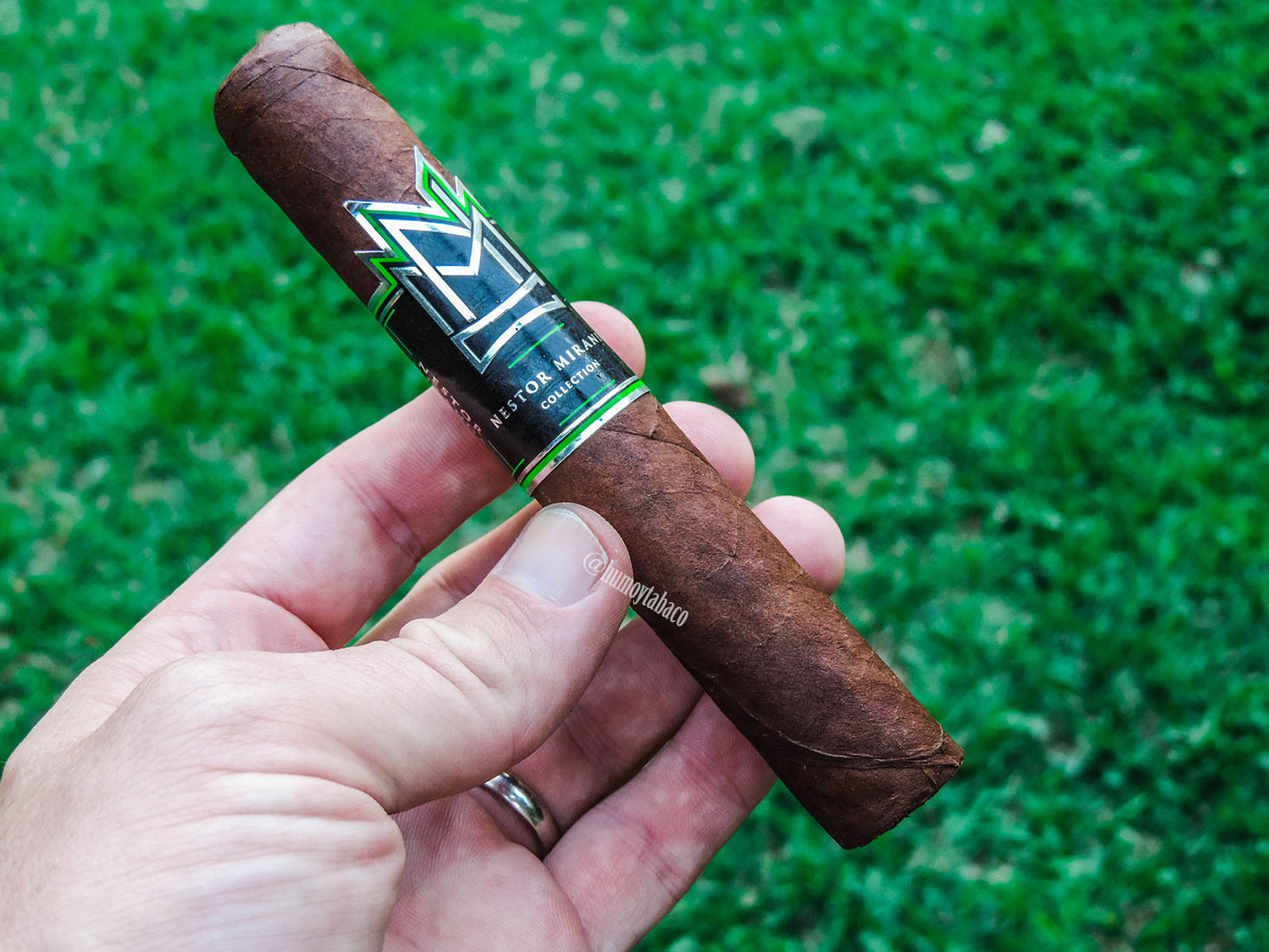 Miami Cigar - Nestor Miranda Habano 01