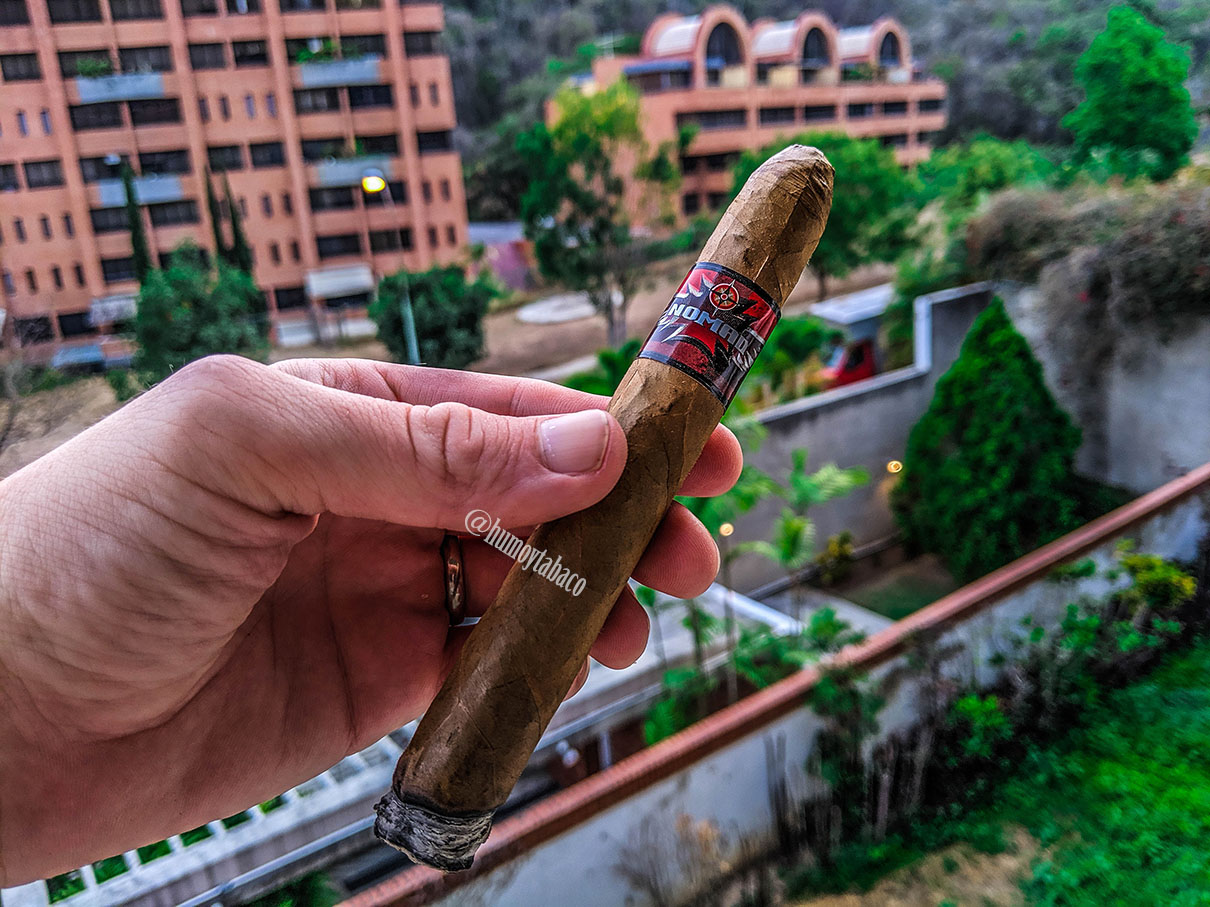 Nomad - Connecticut Fuerte 02