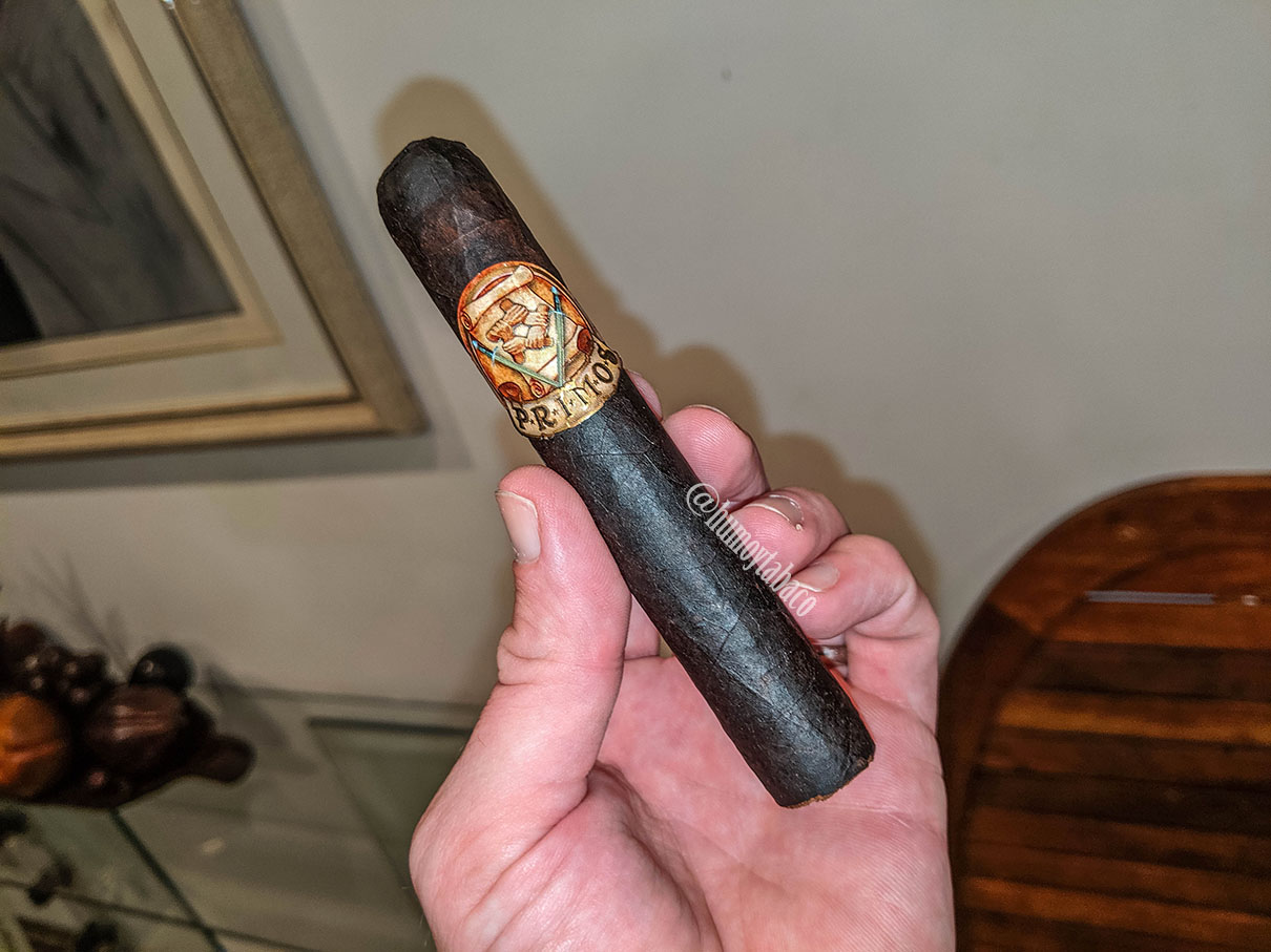Blanco - Primos Maduro 01