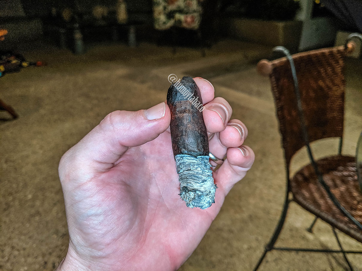 Blanco - Primos Maduro 06