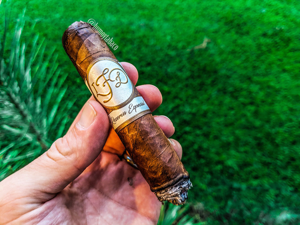La Flor Dominicana - Reserva Especial 04