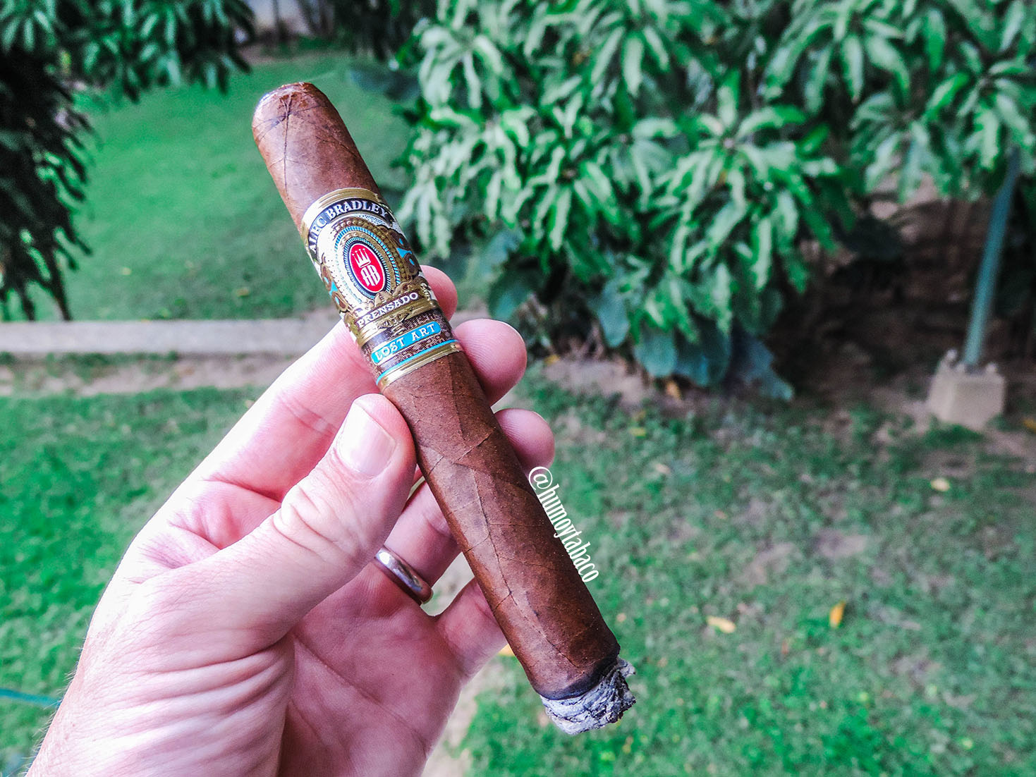 Alec Bradley - Prensado Lost Art 02