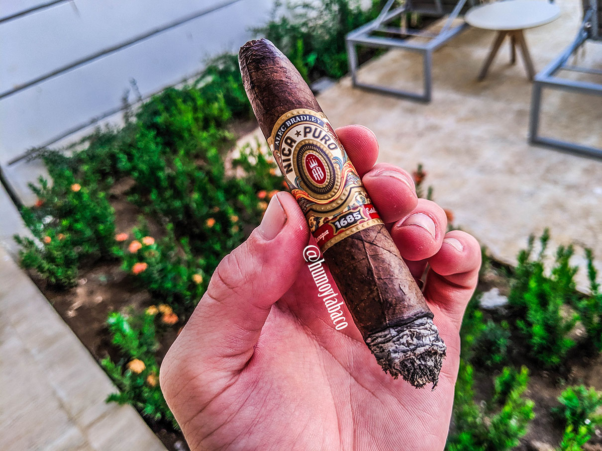 Alec Bradley - Nica Puro 2 04
