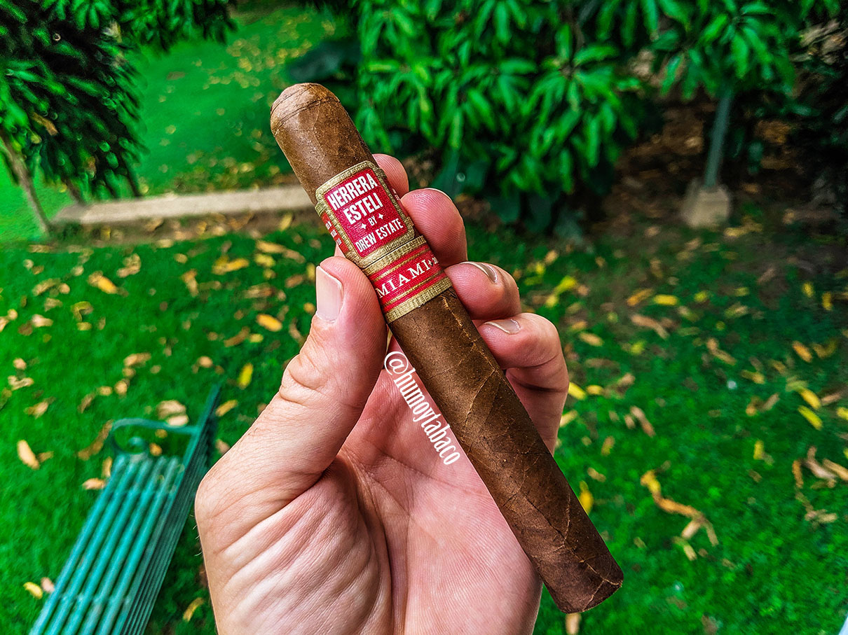 Herrera Esteli - Miami 2016 01
