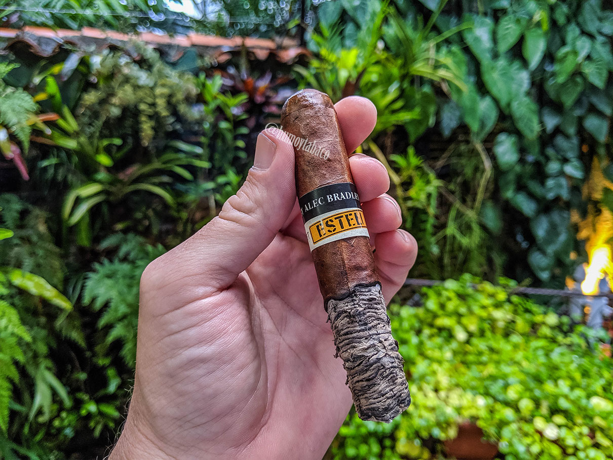 Alec Bradley - Black Market Estelí 04