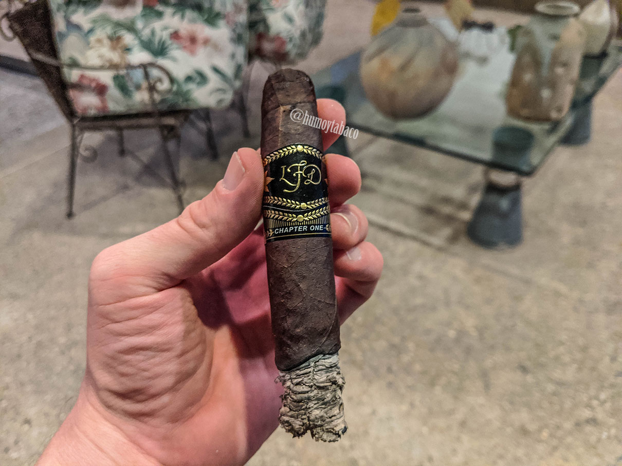La Flor Dominicana - Chapter One 04