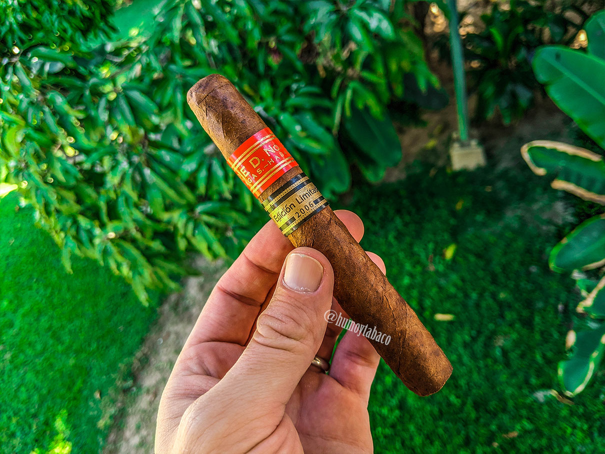 Partagas - Serie D No. 3 EL 2006 01