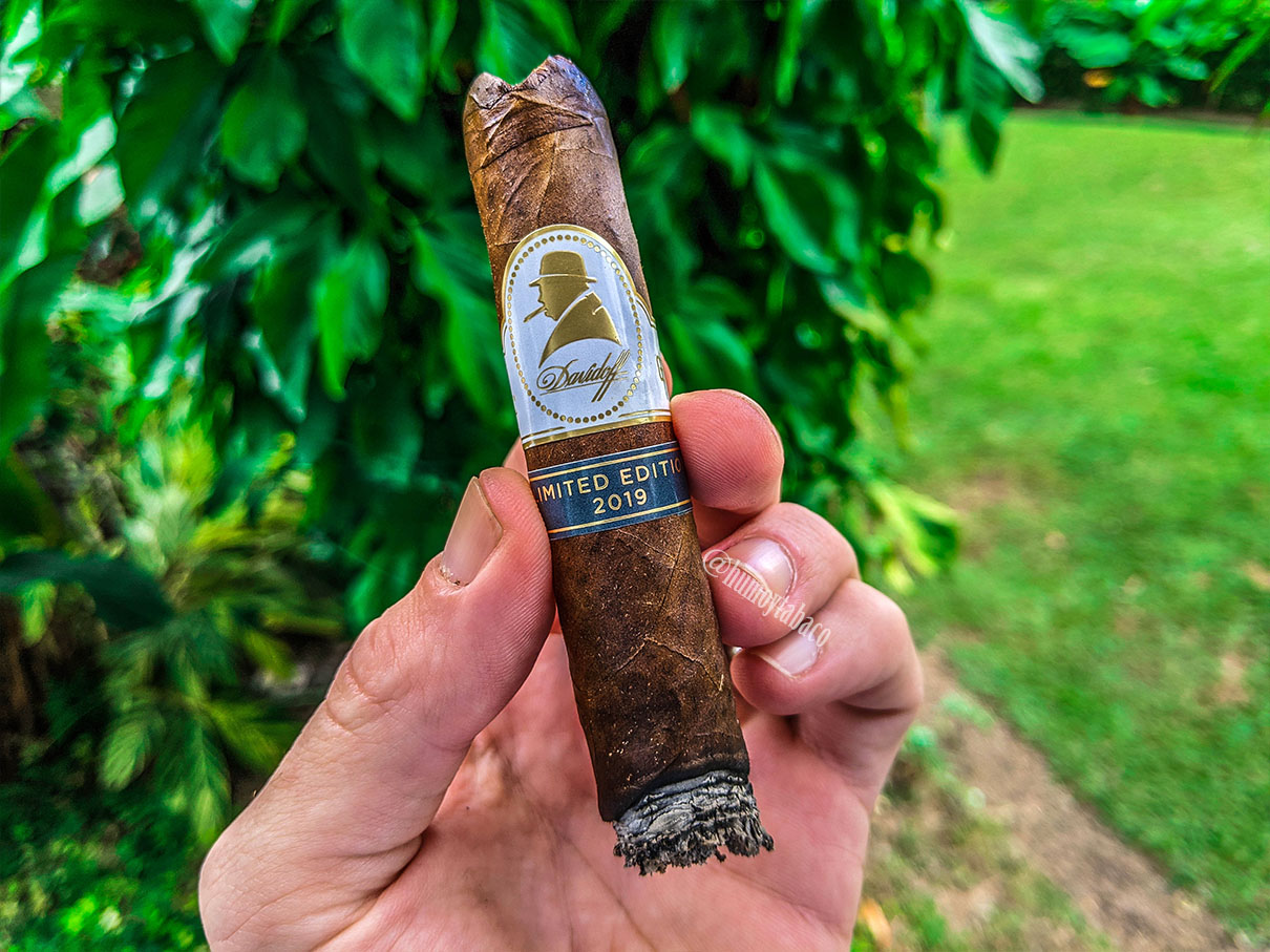 Davidoff - Winston Churchill LE 2019 The Traveller 03