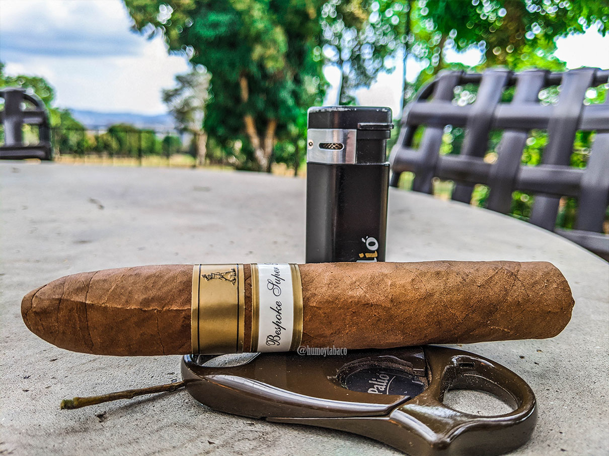 Casdagli - Bespoke Super Belicoso 01