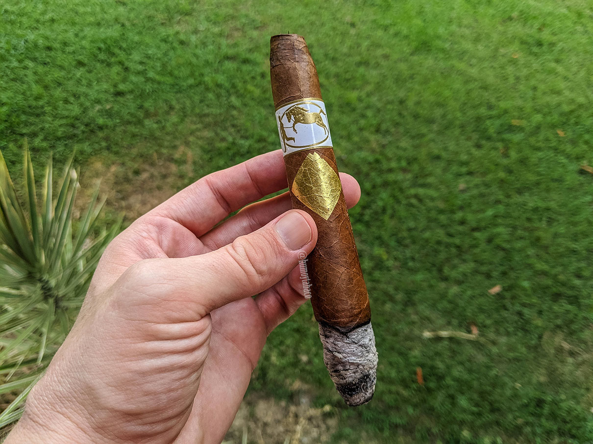 Cavalier - White Label 02