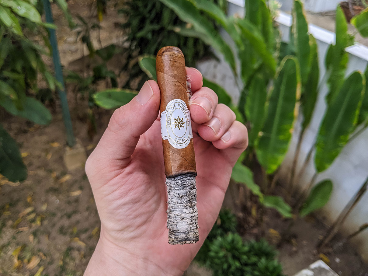 Cornelio Cigars - Estrella de Punta Cana Habano 03