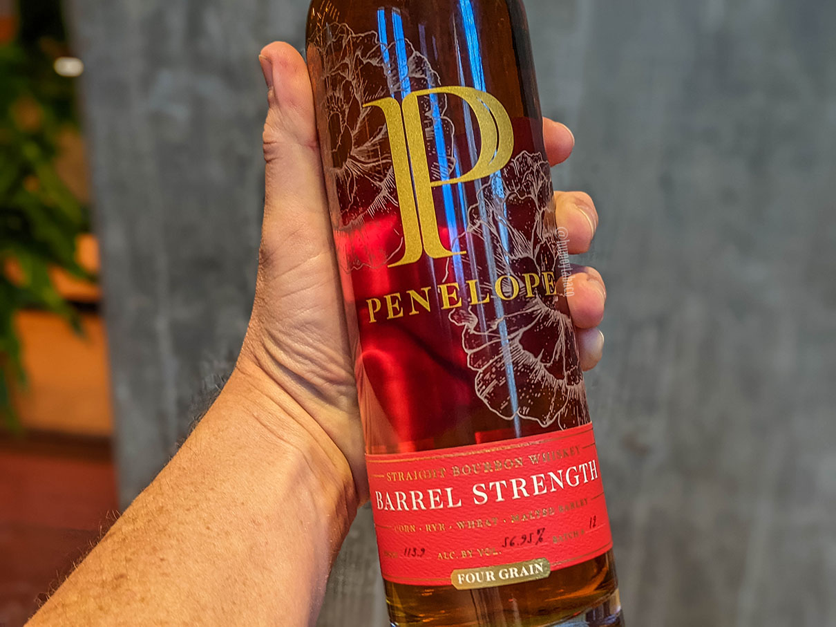 Whiskey: Penelope Batch 12 – Humo y Tabaco