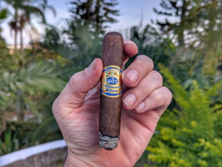 601 - Blue Label Maduro (Toro) 2nd third