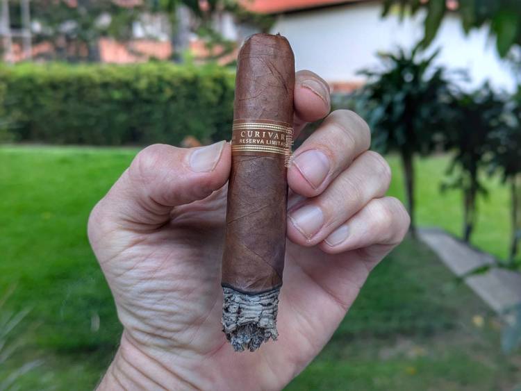 Curivari Reserva Limitada Café 60 second third