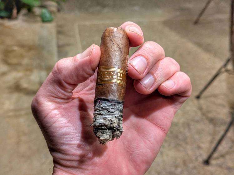 Curivari Reserva Limitada Café 60 last third