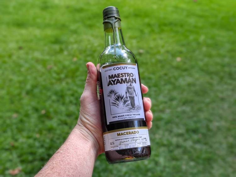 Maestro Ayaman Macerado bottle