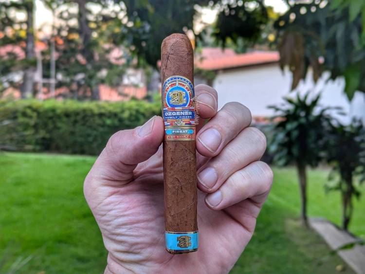 Ozgener - Firsat (Robusto) cigar