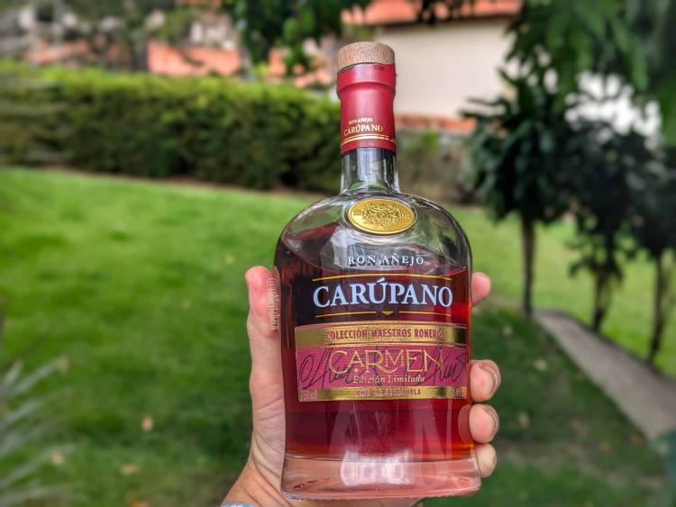 Carúpano Carmen bottle