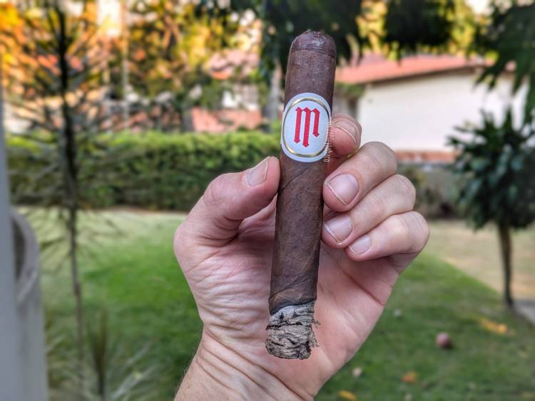 Crowned Heads - Mil Días Maduro (Sublime) first third