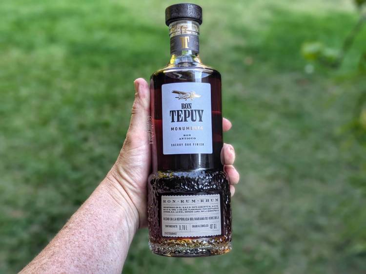Tepuy Monumento bottle