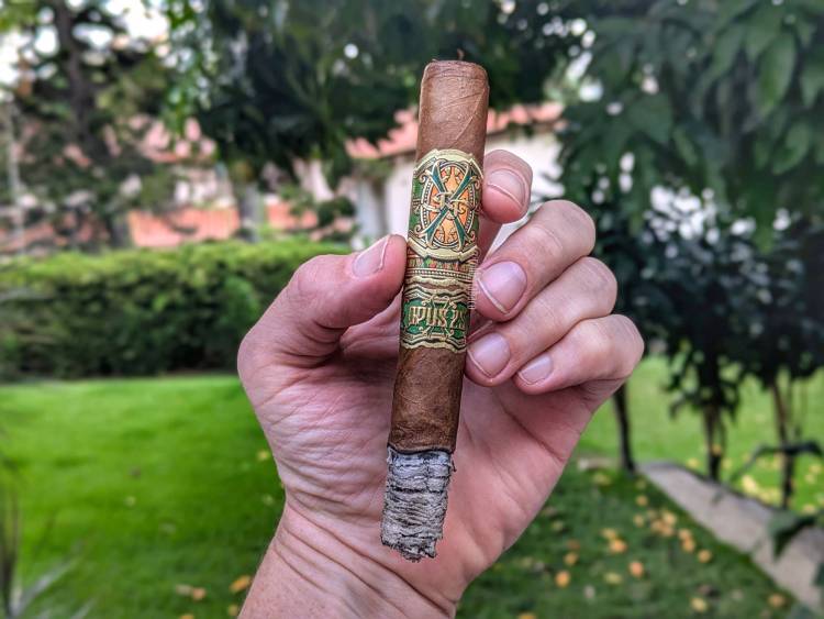 Arturo Fuente - Opus X 25 second third