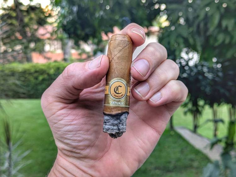 Tatuaje - Cabaiguan (Coronas Extra) last third