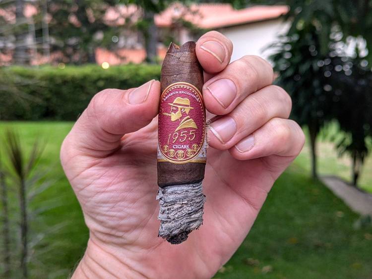 Reserva 1955 - Habano Maduro (Salomoncito) second third